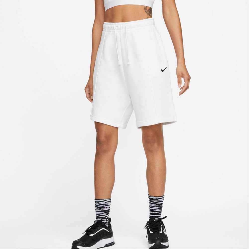 Nike Women's Sportswear Essential Fleece High Rise Shorts Size S White